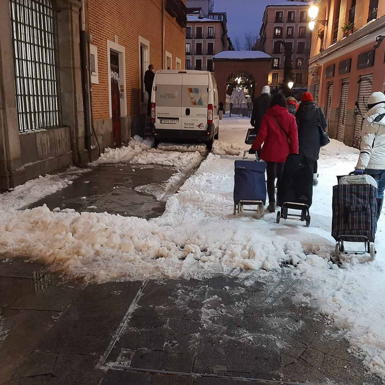 Durante la tormenta de nieve Filomena en Madrid